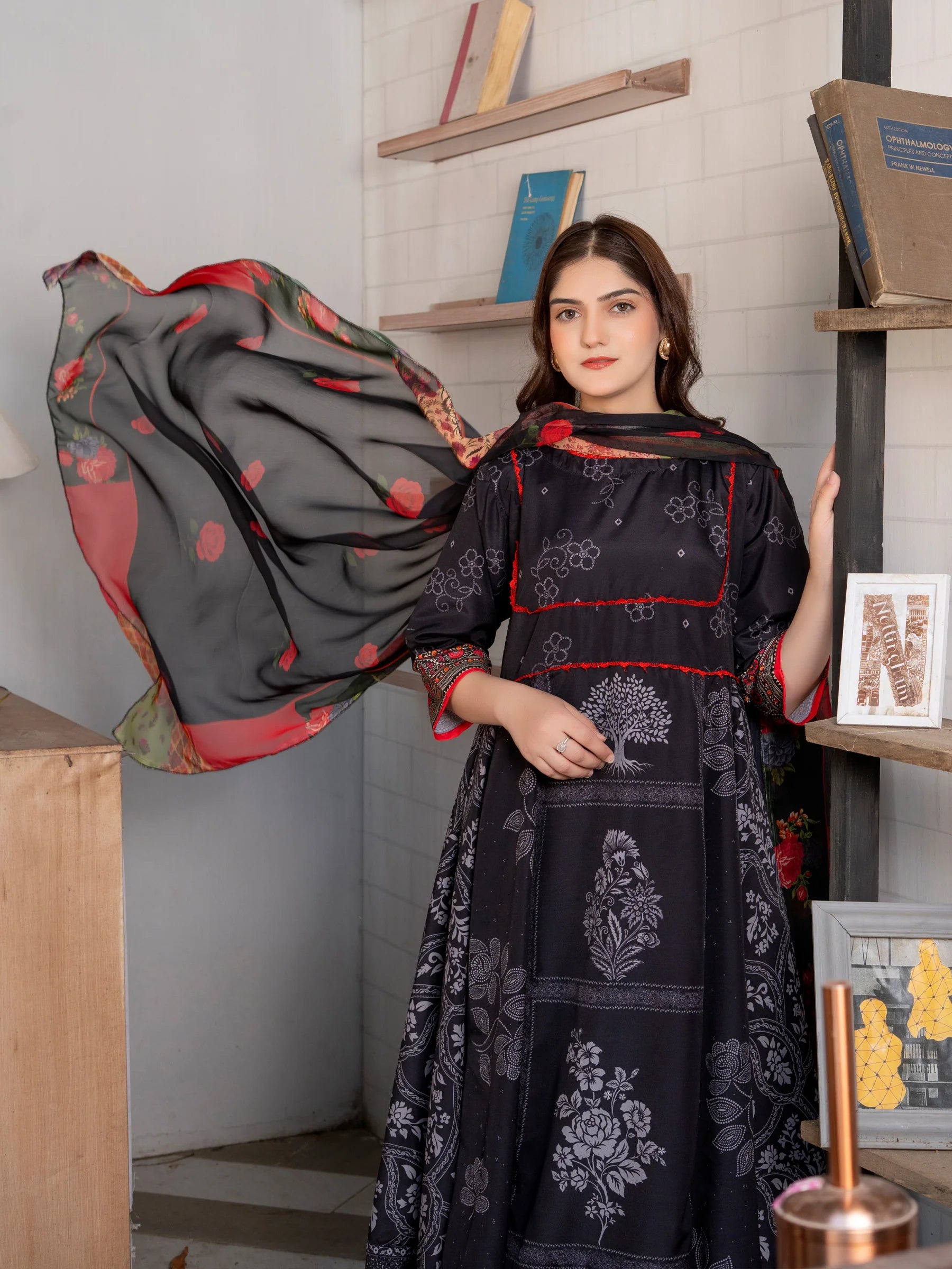 Surkh Bahar Printed 2 Pc
